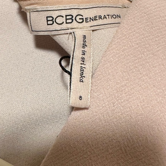 BCBGeneration Sleeveless Romper Size 8 - Picture 6 of 12